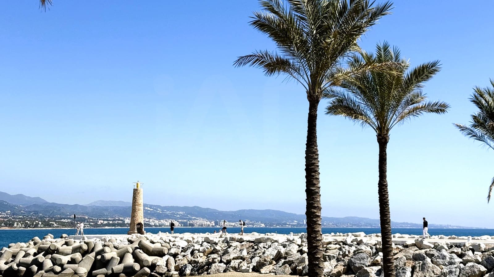 1 bedroom Apartment for sale in Marbella - € 695,000 (Ref: 10016989)