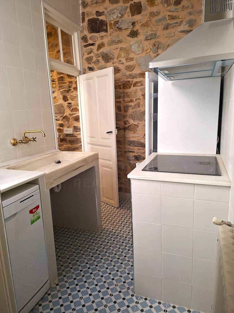 7 bedroom Apartment for sale in Astorga - € 220,000 (Ref: 10016991)