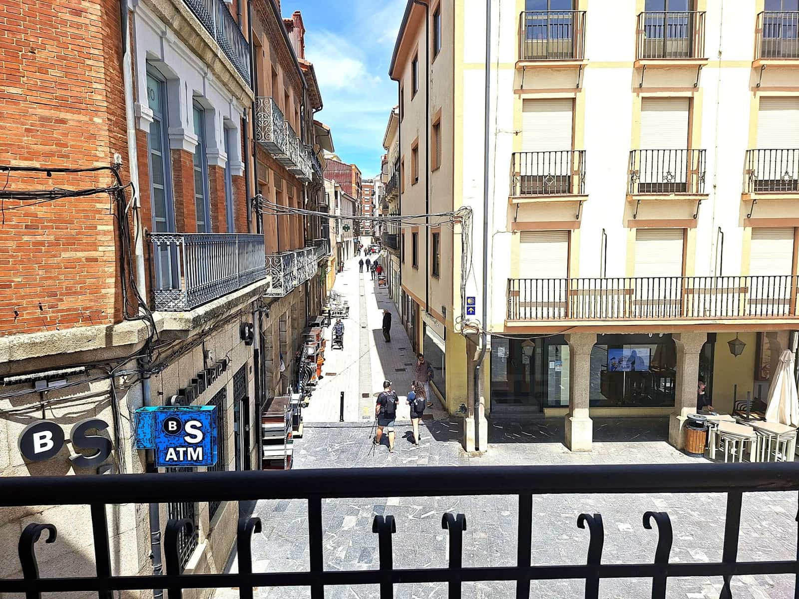 7 bedroom Apartment for sale in Astorga - € 220,000 (Ref: 10016991)