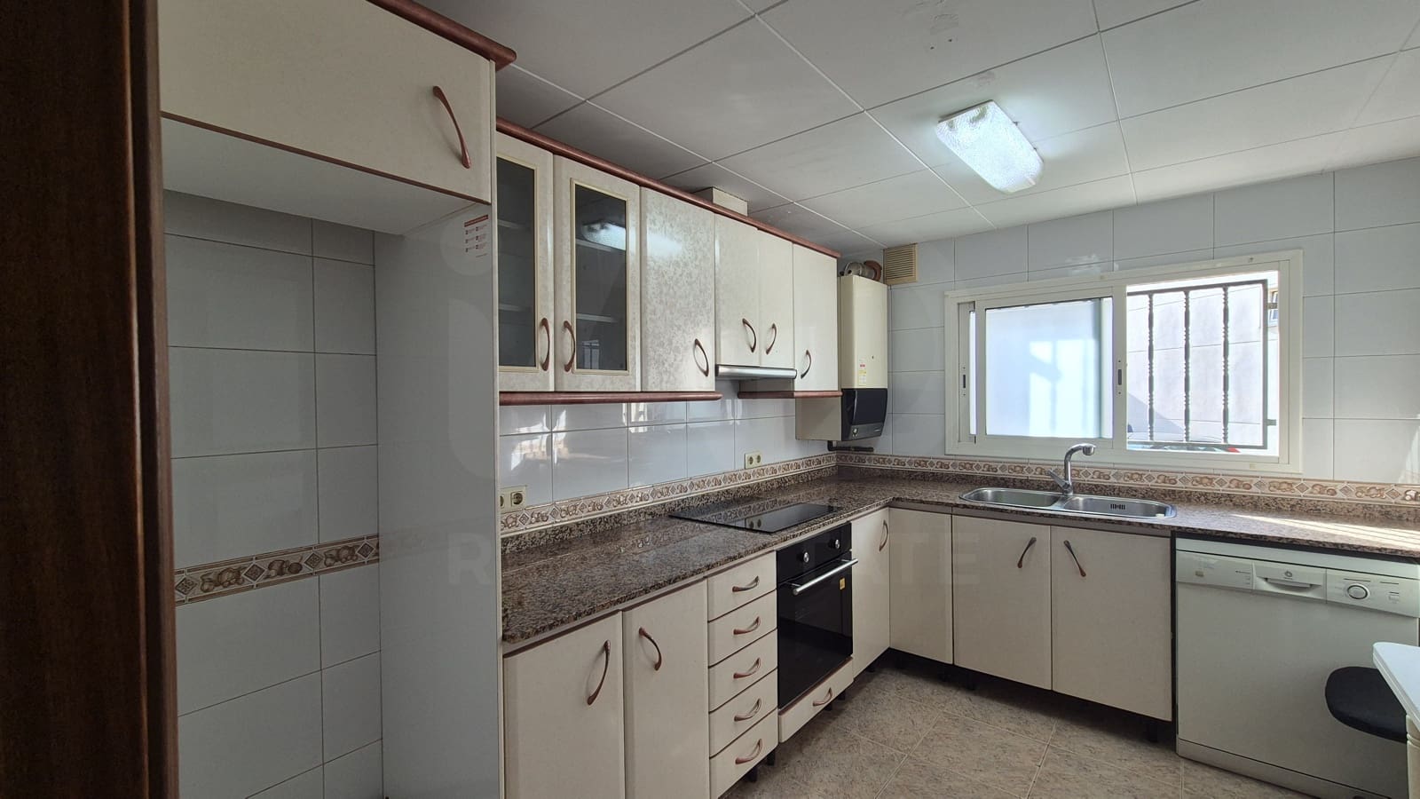 5 sovrum Radhus till salu i Castellet i la Gornal med garage - 240 000 € (Ref: 10016993)