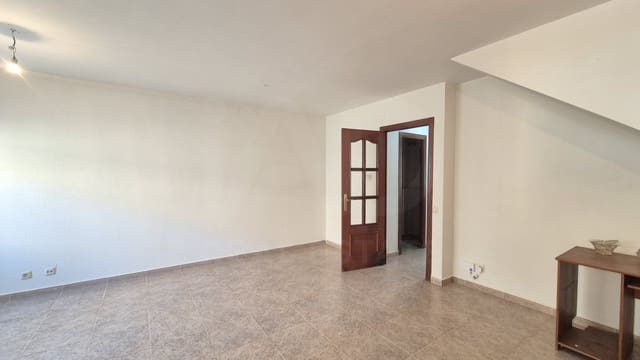 5 sovrum Radhus till salu i Castellet i la Gornal med garage - 240 000 € (Ref: 10016993)