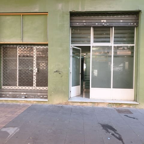 Commerciale in vendita in Valencia città - 125.000 € (Rif: 10016997)