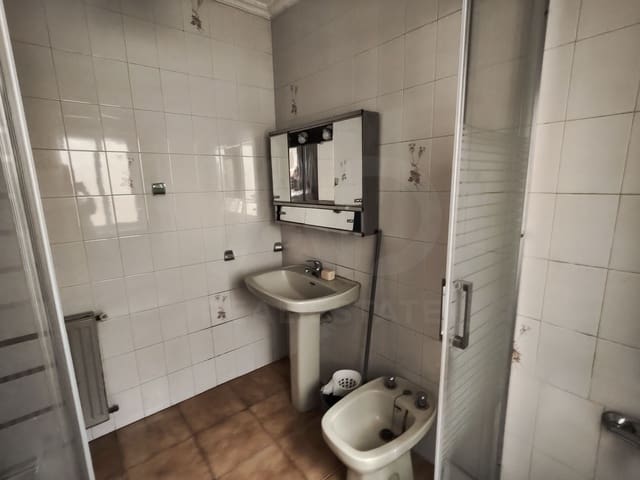 3 camera da letto Casa in vendita in Moronta - 26.000 € (Rif: 10016998)