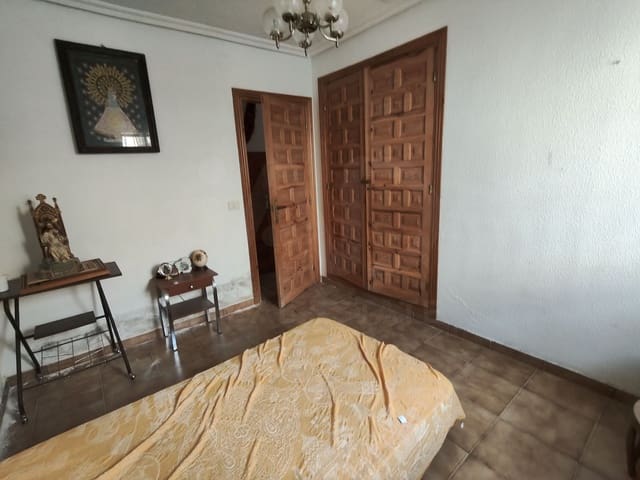 3 camera da letto Casa in vendita in Moronta - 26.000 € (Rif: 10016998)