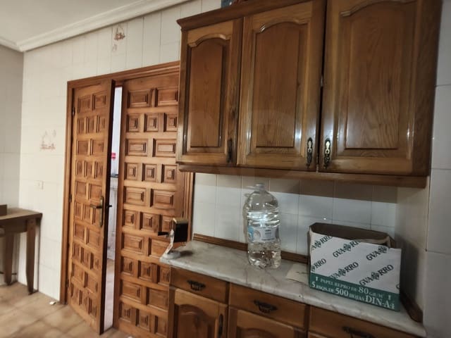 3 camera da letto Casa in vendita in Moronta - 26.000 € (Rif: 10016998)
