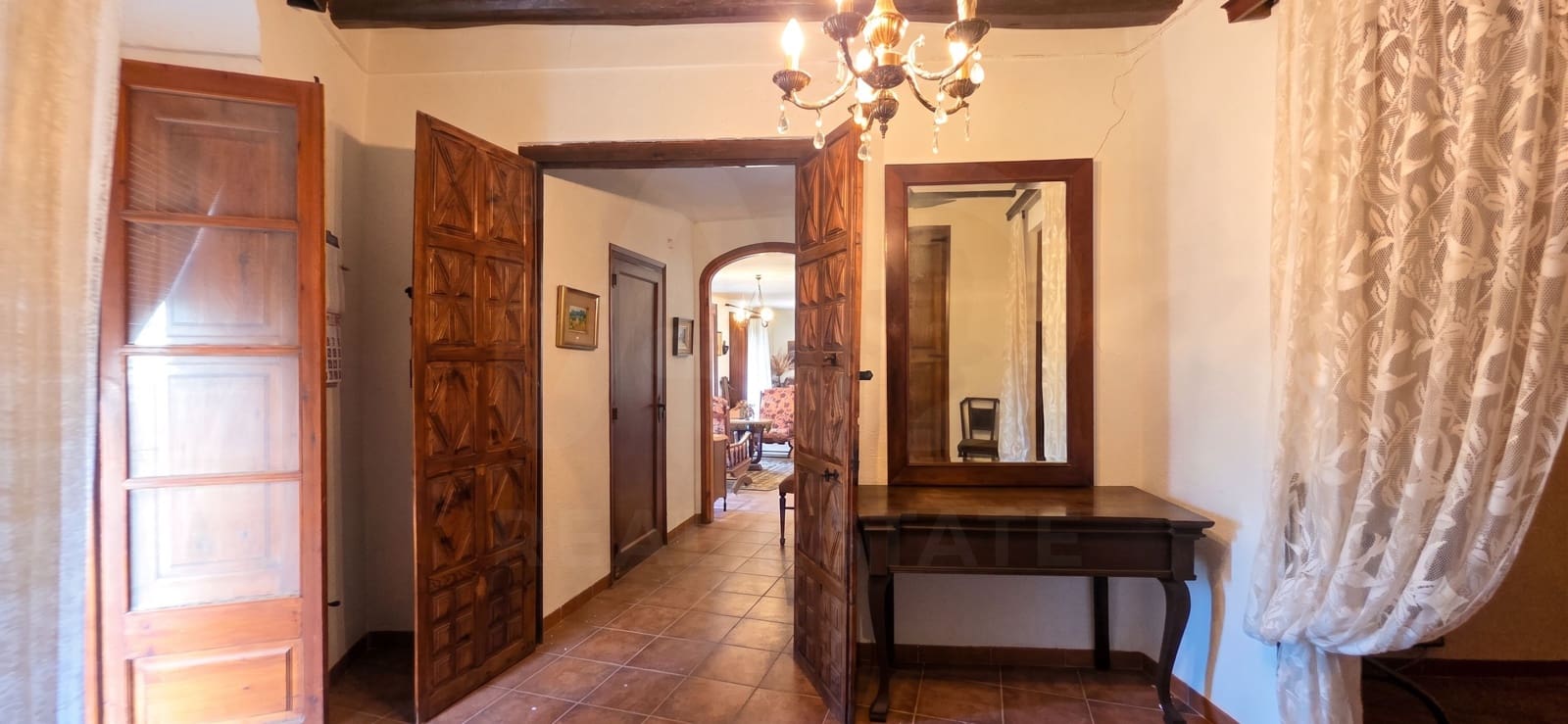 6 quarto Moradia para venda em Gratallops com garagem - 385 000 € (Ref: 10016999)