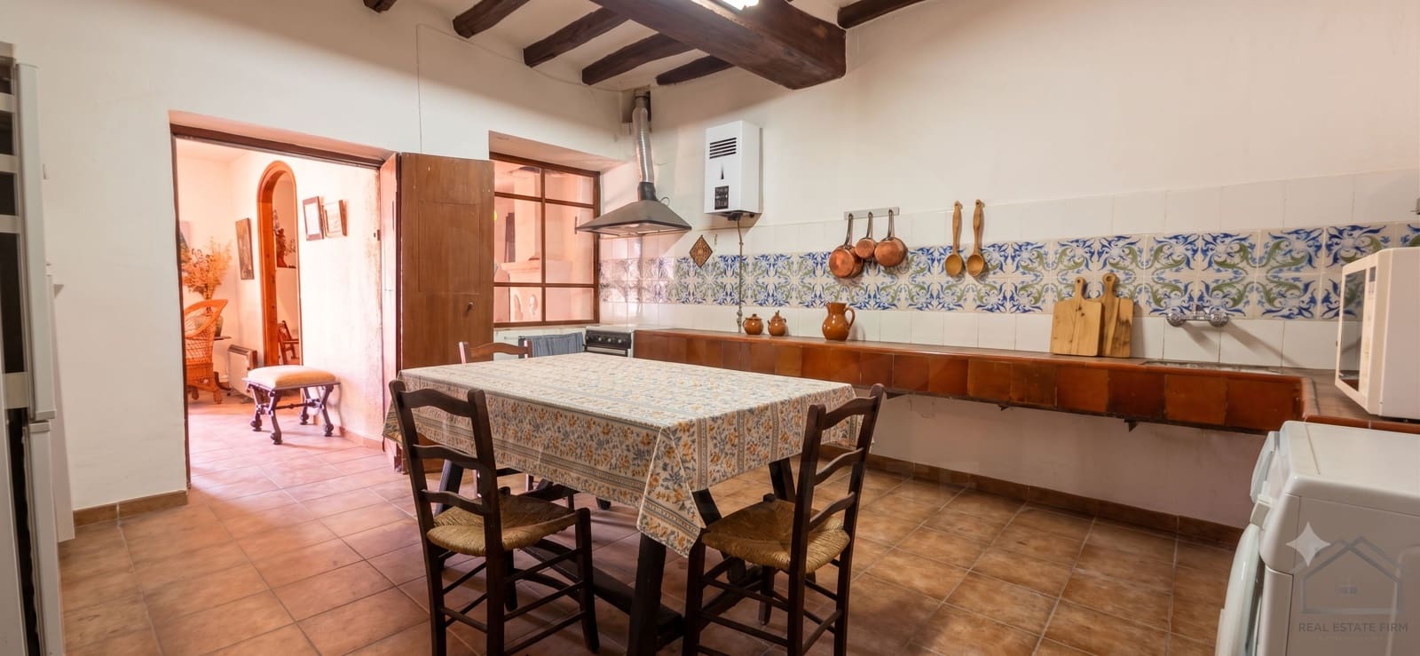 6 quarto Moradia para venda em Gratallops com garagem - 385 000 € (Ref: 10016999)