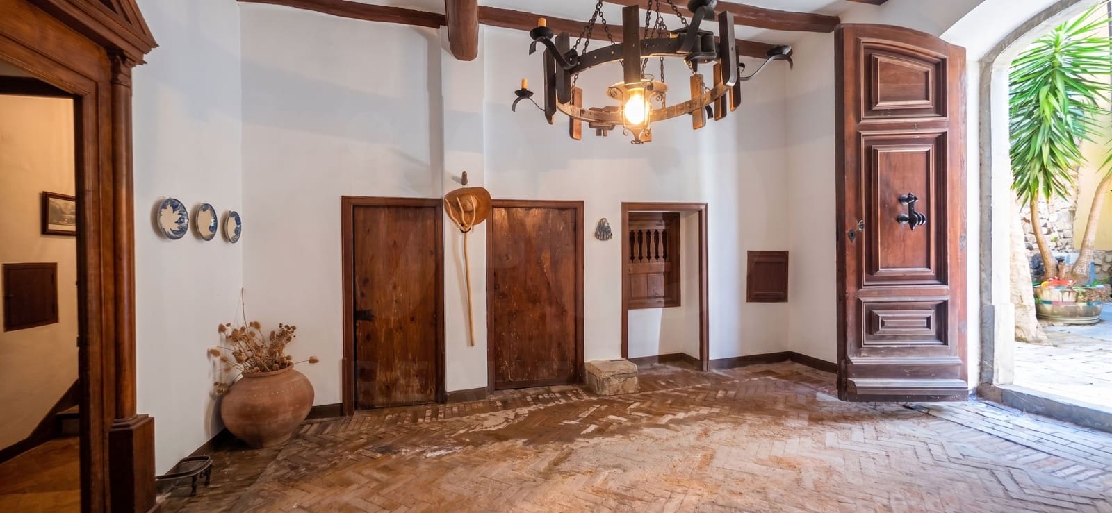 6 quarto Moradia para venda em Gratallops com garagem - 385 000 € (Ref: 10016999)