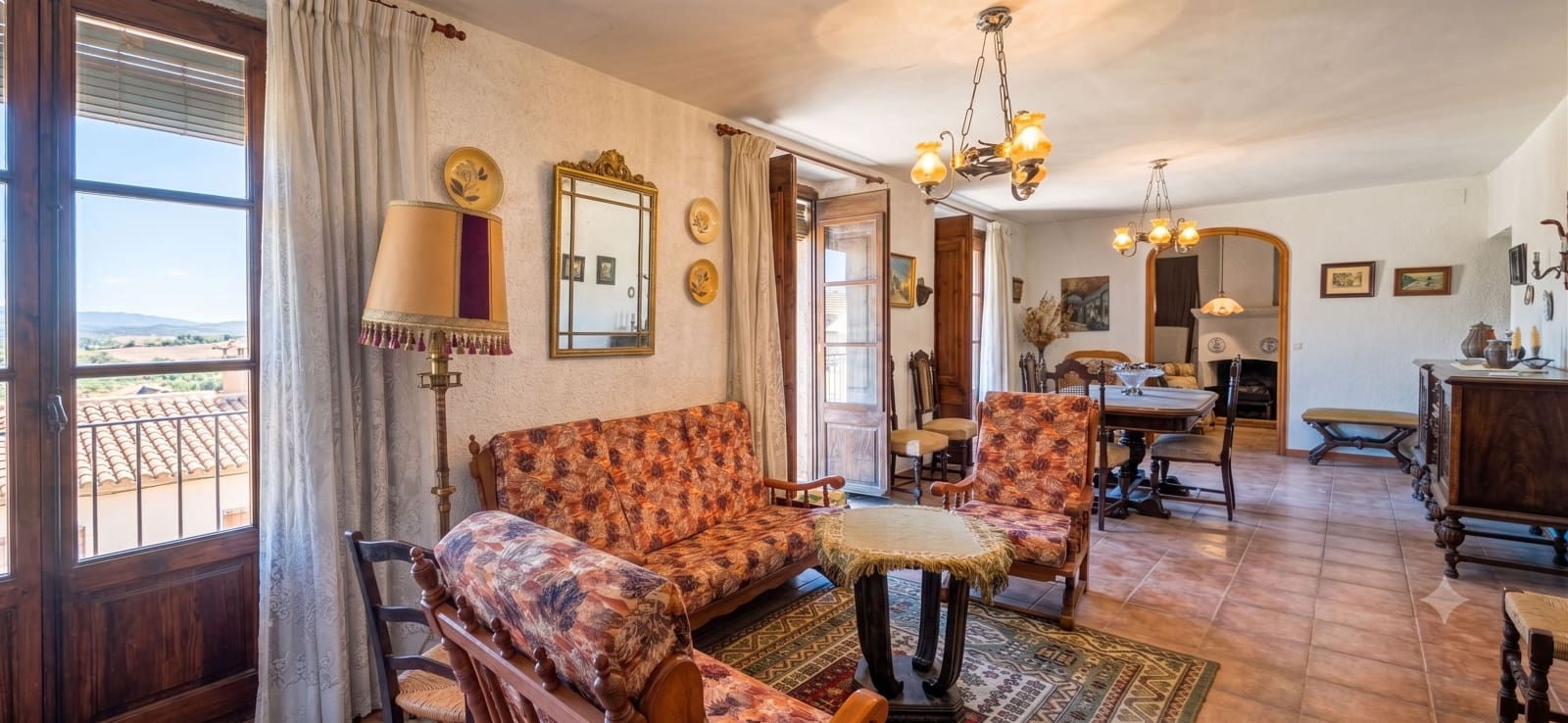 6 quarto Moradia para venda em Gratallops com garagem - 385 000 € (Ref: 10016999)