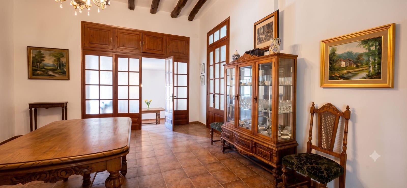 6 quarto Moradia para venda em Gratallops com garagem - 385 000 € (Ref: 10016999)