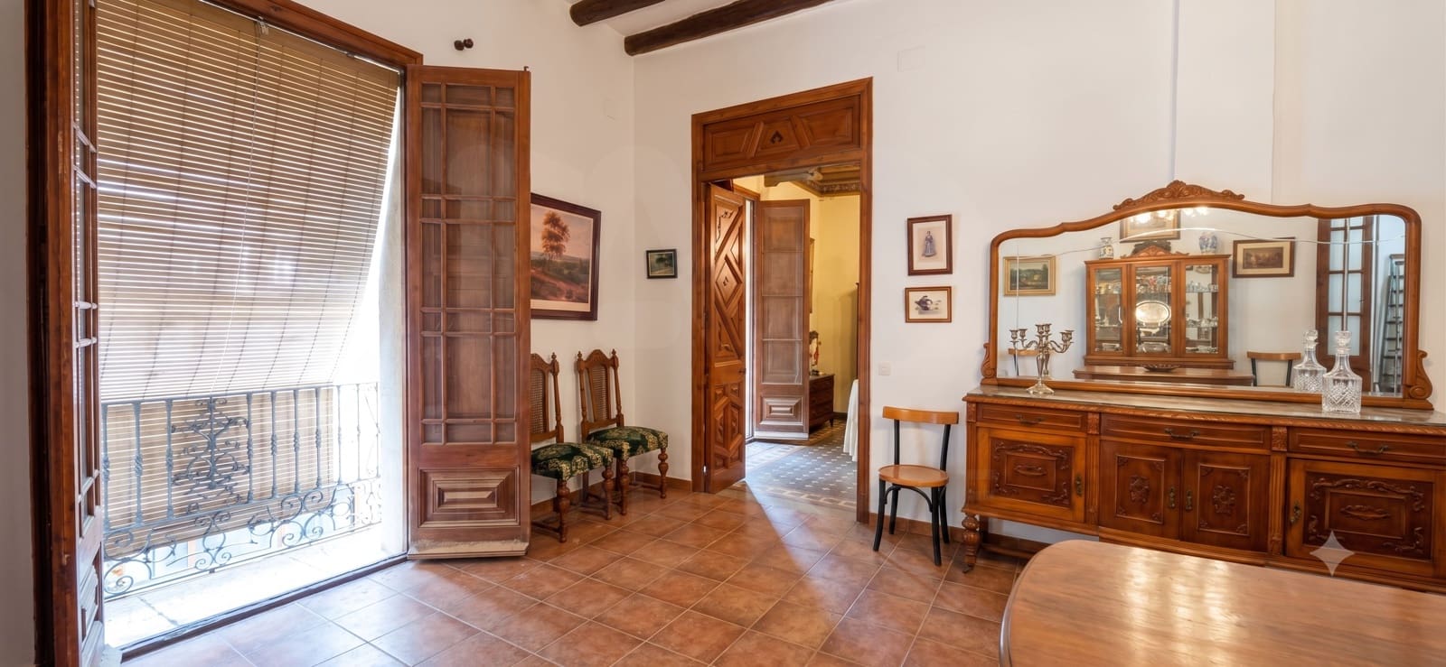 6 quarto Moradia para venda em Gratallops com garagem - 385 000 € (Ref: 10016999)