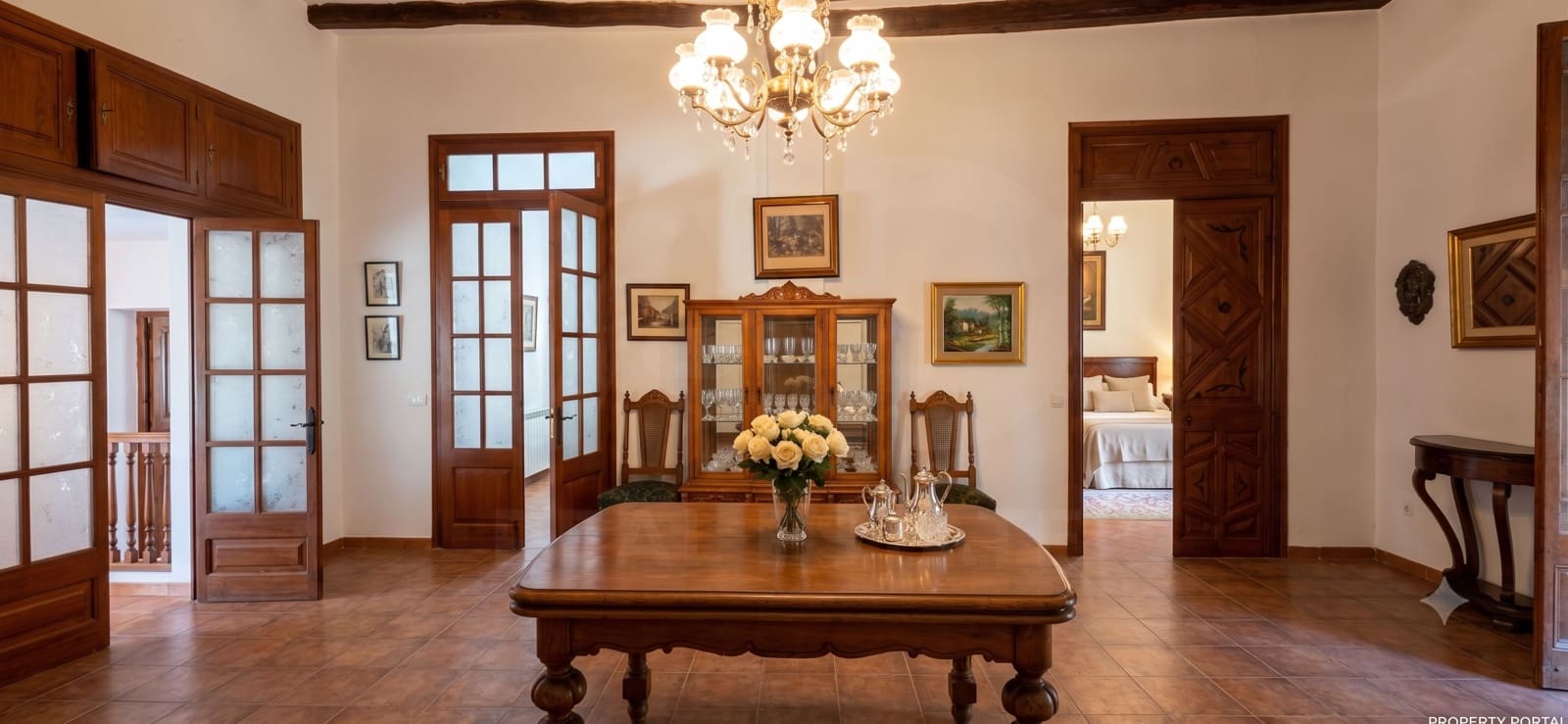 6 quarto Moradia para venda em Gratallops com garagem - 385 000 € (Ref: 10016999)