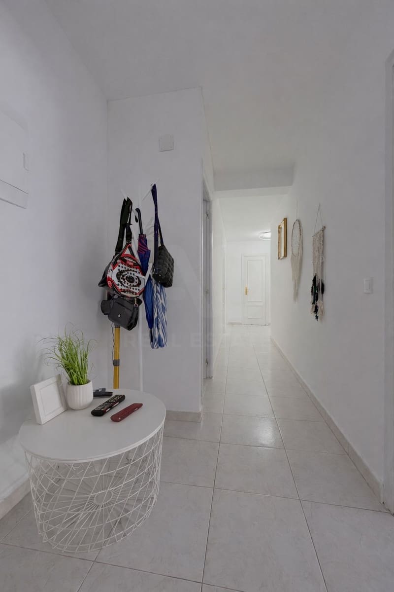 Apartamento de 4 habitaciones en Dénia en venta - 259.000 € (Ref: 10018093)