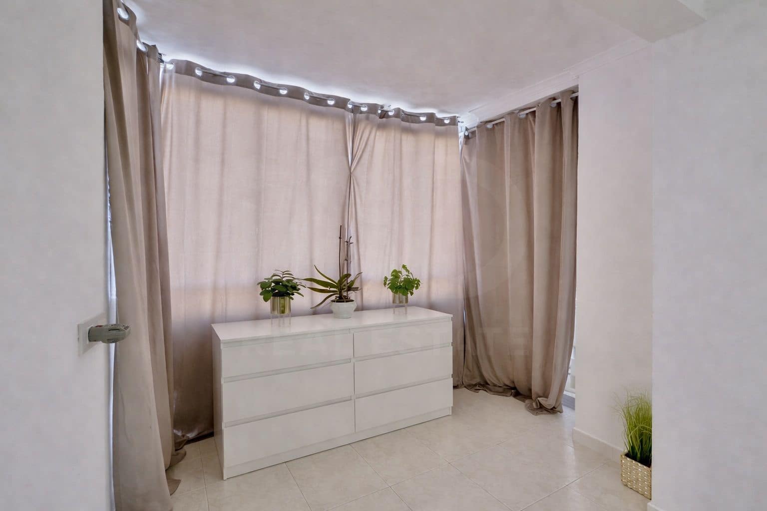 Apartamento de 4 habitaciones en Dénia en venta - 259.000 € (Ref: 10018093)