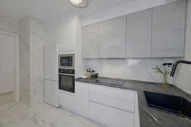 Apartamento de 4 habitaciones en Centro Urbano, Dénia en venta - 259.000 € (Ref: 10018093)