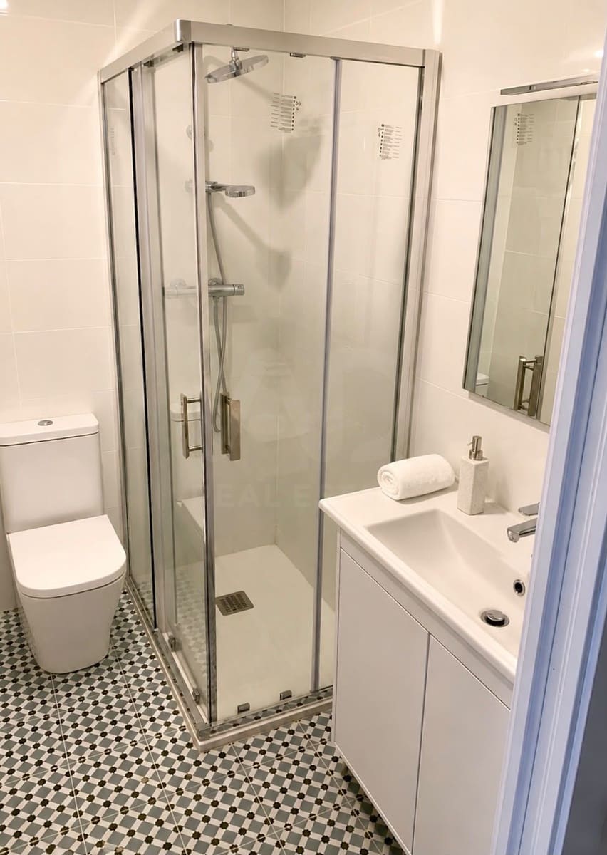 2 Zimmer Penthouse zu verkaufen in Barcelona Stadt - 239.900 € (Ref: 10018094)