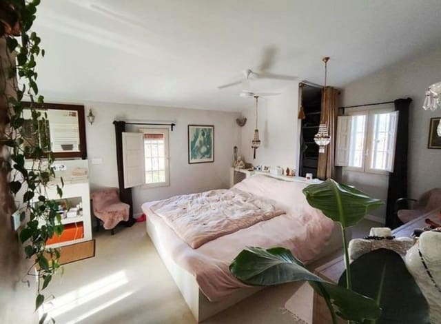 5 bedroom Finca/Country House for sale in Abanilla with pool - € 297,000 (Ref: 10018097)