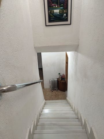 3 quarto Moradia para venda em Sant Vicenç dels Horts com piscina garagem - 360 000 € (Ref: 10018165)