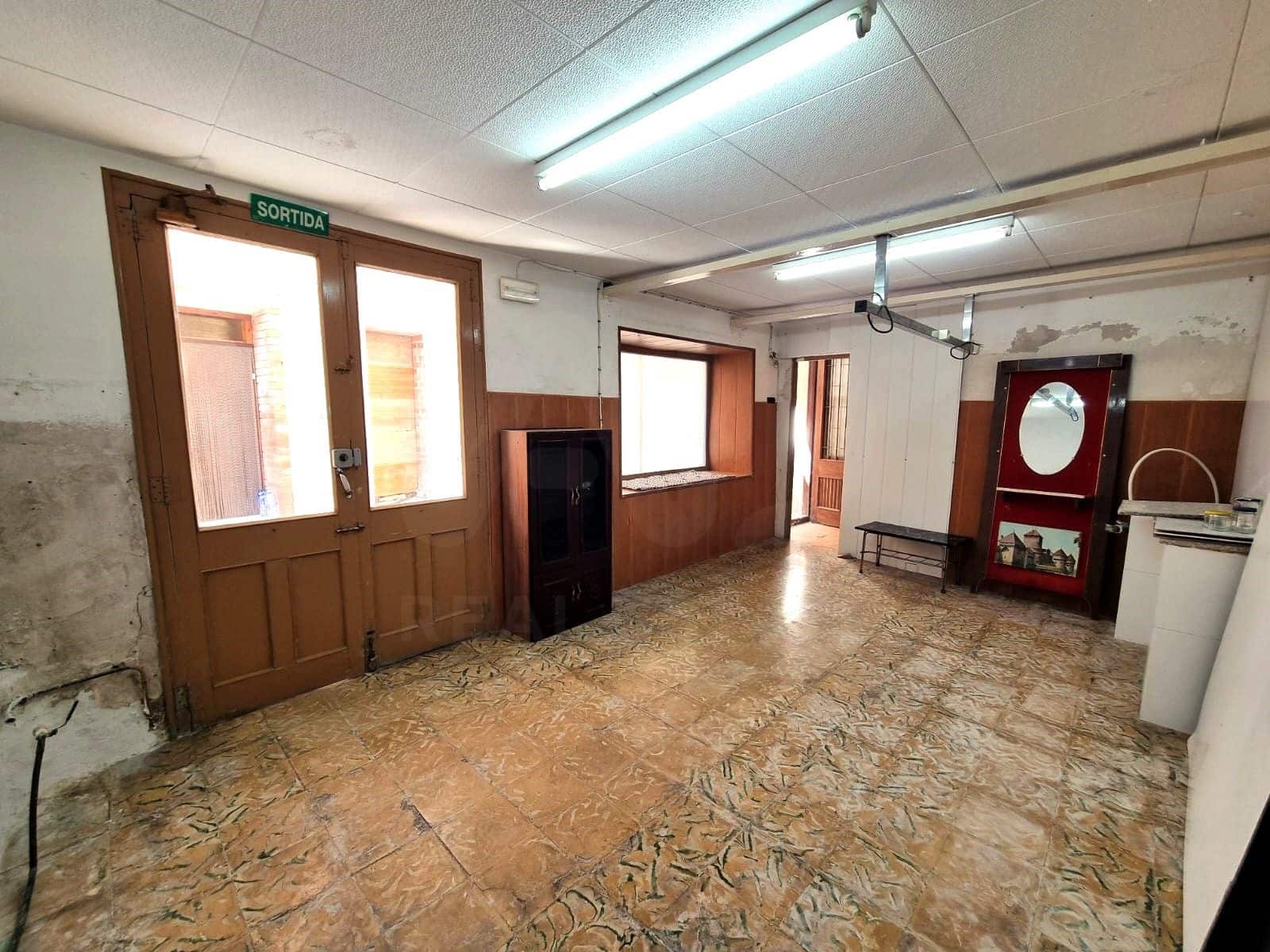 3 sovrum Hus till salu i El Pinell de Brai - 35 000 € (Ref: 10018757)