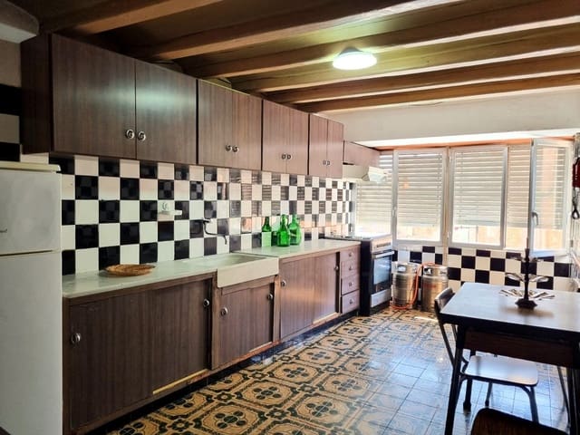 3 sovrum Hus till salu i El Pinell de Brai - 35 000 € (Ref: 10018757)