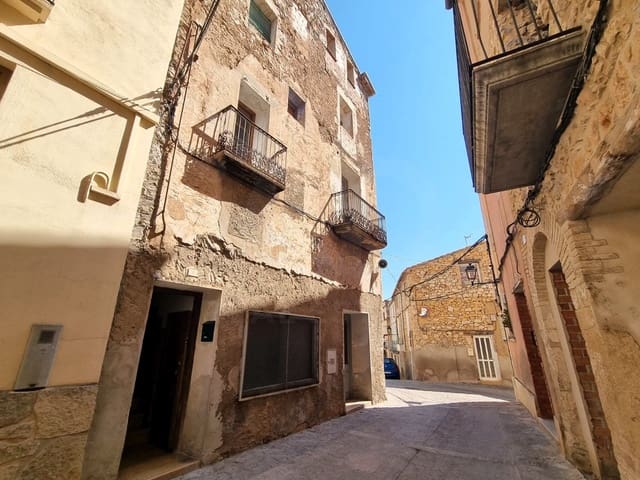 3 sovrum Hus till salu i El Pinell de Brai - 35 000 € (Ref: 10018757)
