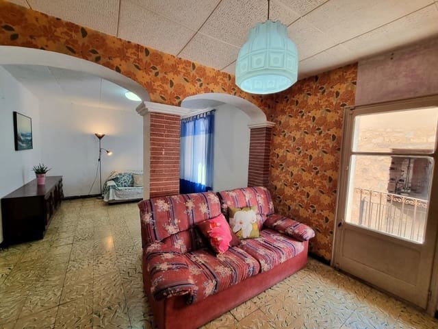 3 sovrum Hus till salu i El Pinell de Brai - 35 000 € (Ref: 10018757)