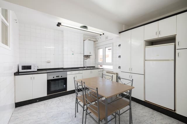 2 sovrum Lägenhet till salu i Centro Urbano, Gijón - 185 000 € (Ref: 10018796)