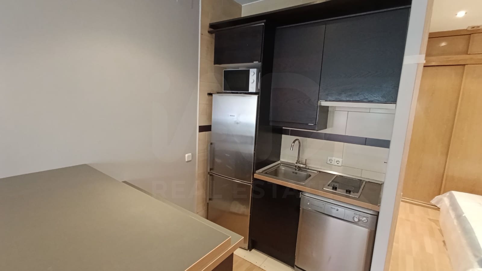 Appartement de 1 chambre à louer à Madrid ville - 1 200 € (Ref: 10019712)