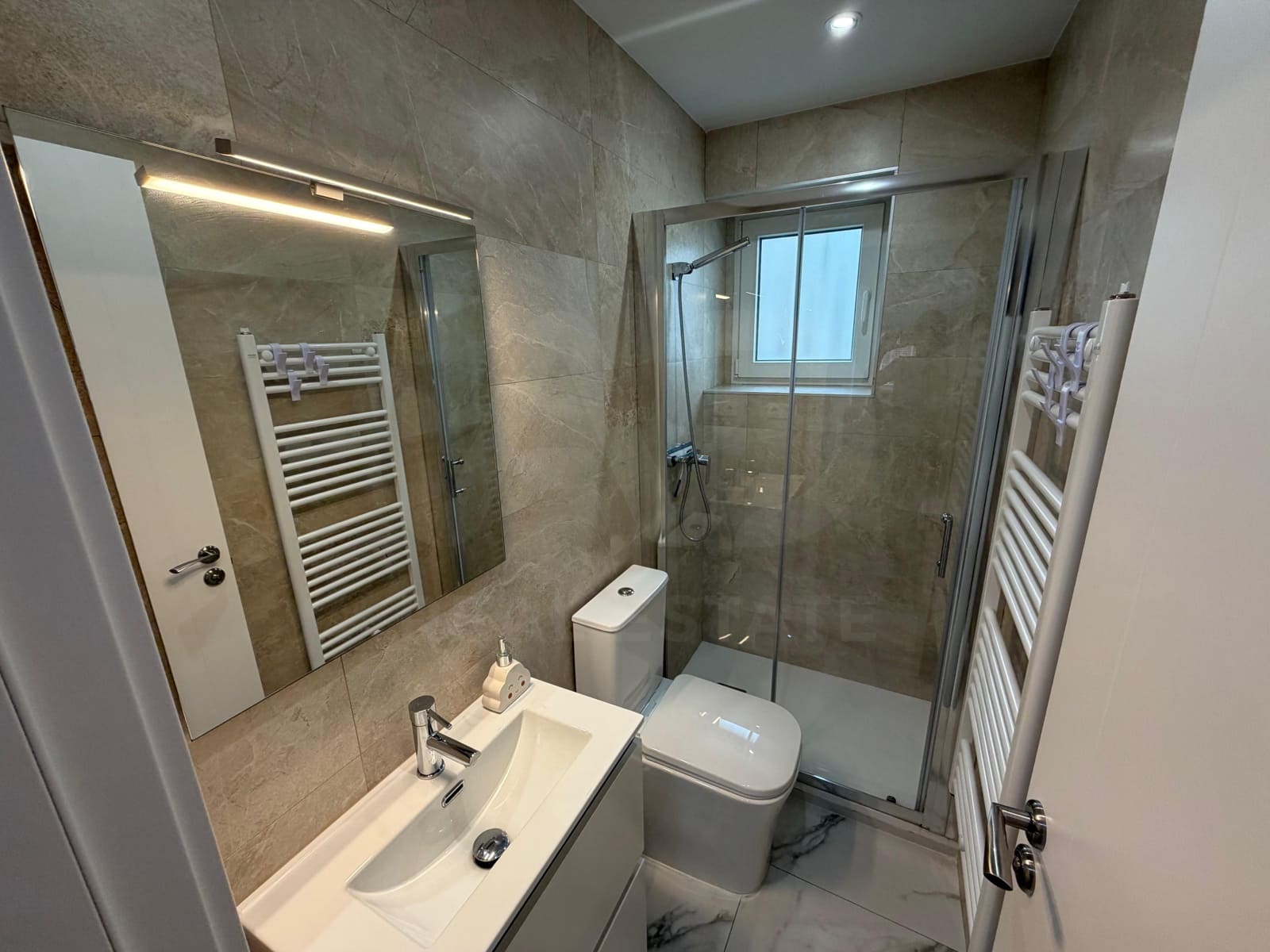 2 bedroom Apartment for rent in Leon city - € 650 (Ref: 10019713)