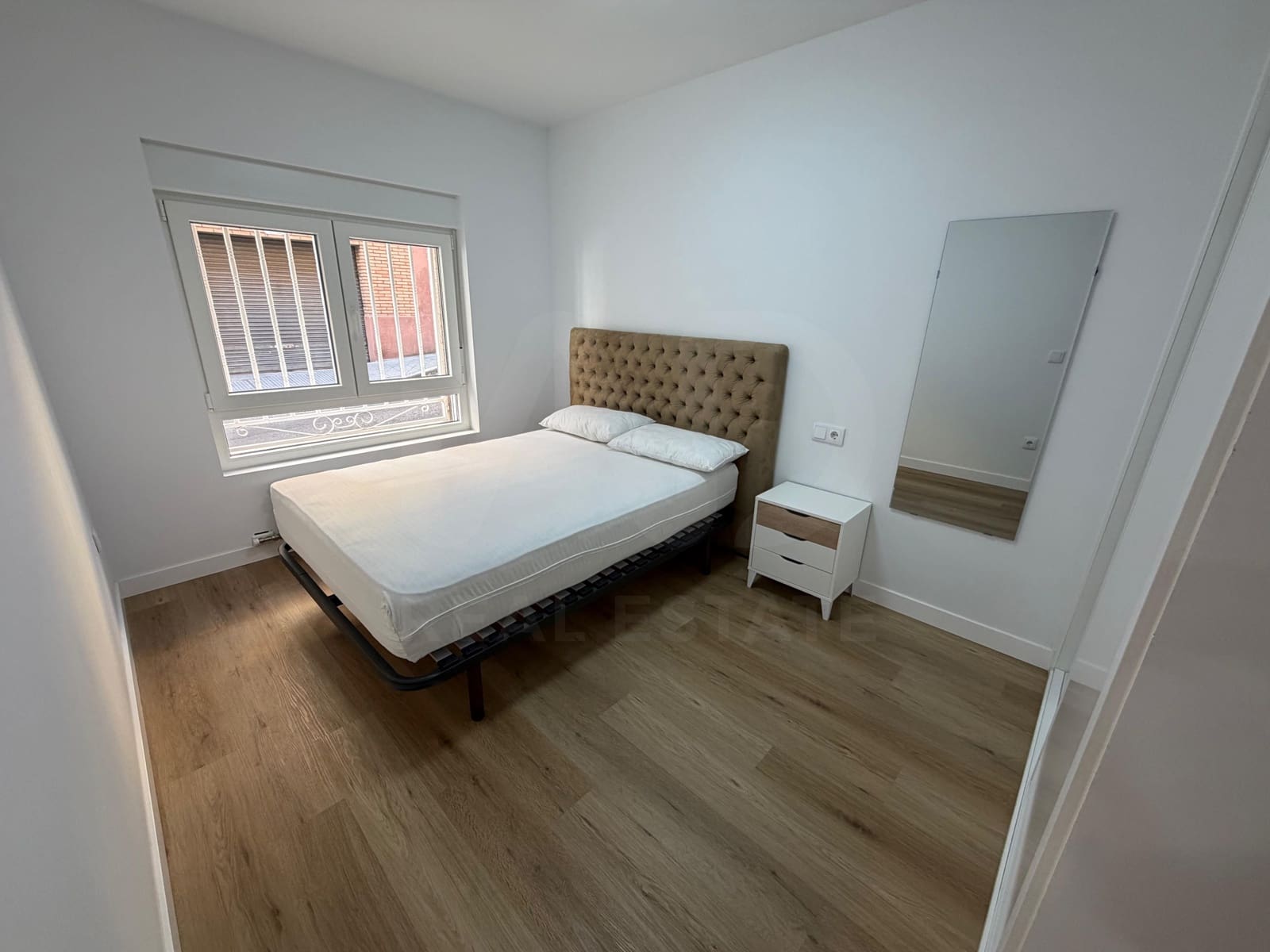 2 bedroom Apartment for rent in Leon city - € 650 (Ref: 10019713)