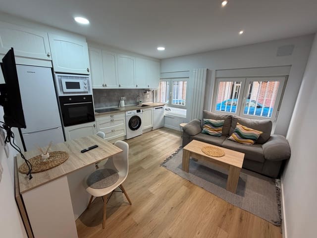 2 makuuhuone Huoneisto vuokrattavana paikassa León kaupunki - 650 € (Ref: 10019713)
