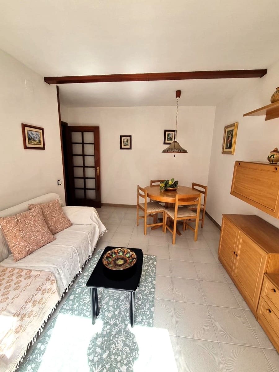 2 bedroom Apartment for sale in Ginestar - € 80,000 (Ref: 10019927)