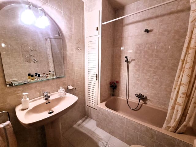 2 bedroom Apartment for sale in Ginestar - € 80,000 (Ref: 10019927)