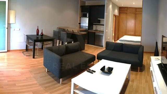 1 sovrum Lägenhet till salu i Horcajo, Madrid stad - 250 000 € (Ref: 10019930)