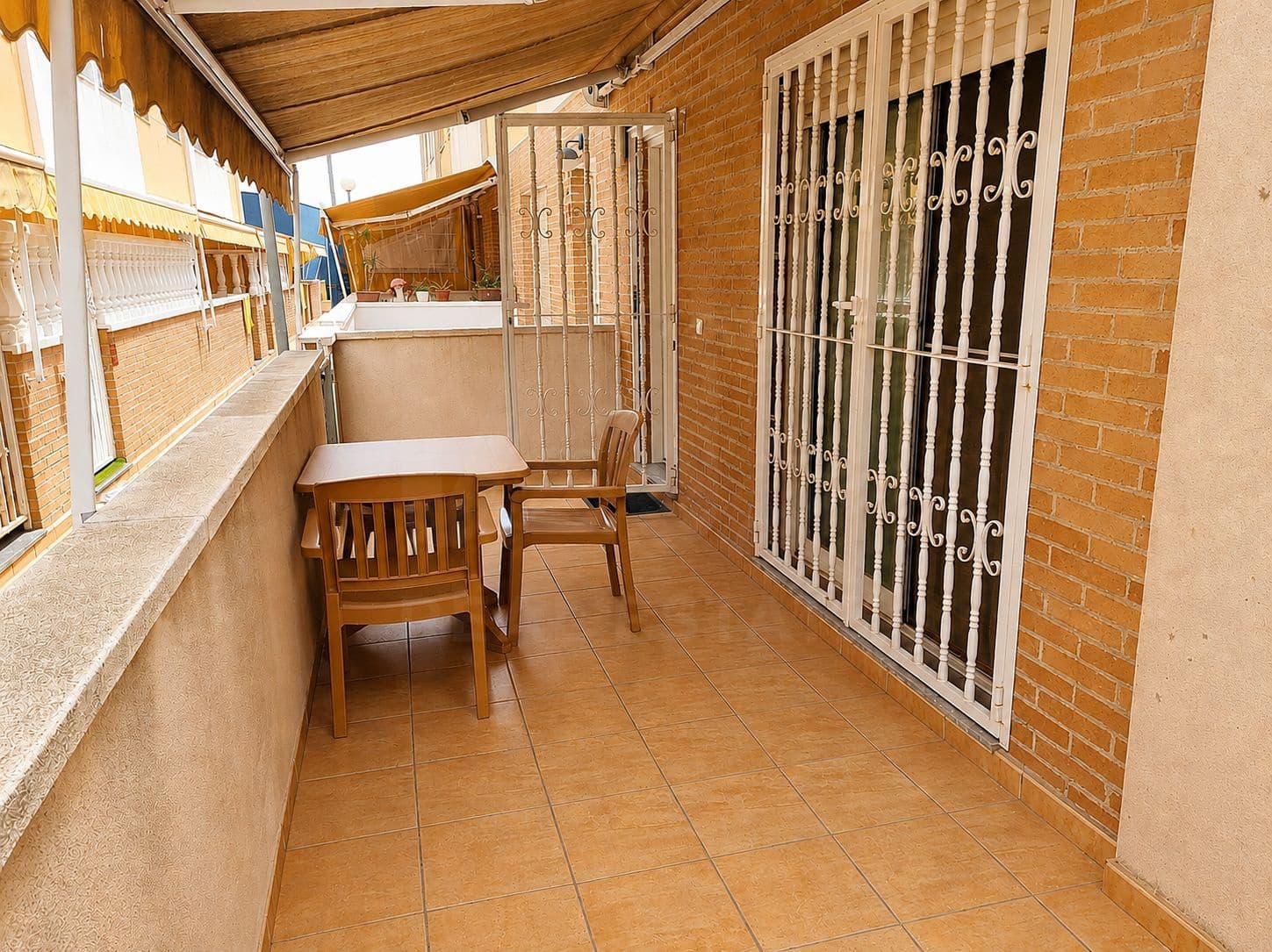 3 soveværelse Rækkehus til salg i Santa Pola med swimmingpool garage - € 245.300 (Ref: 10019931)