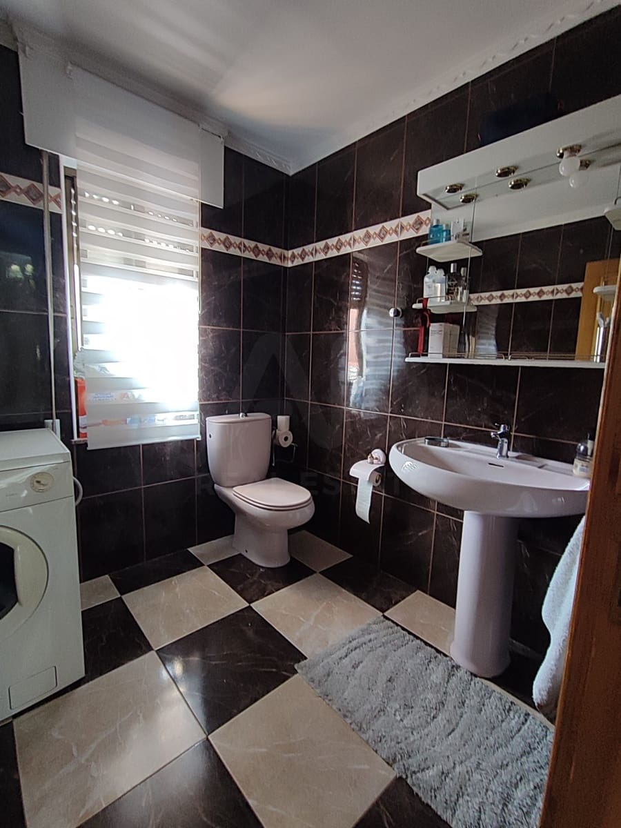 4 soveværelse Villa til salg i Astorga - € 221.900 (Ref: 10020024)
