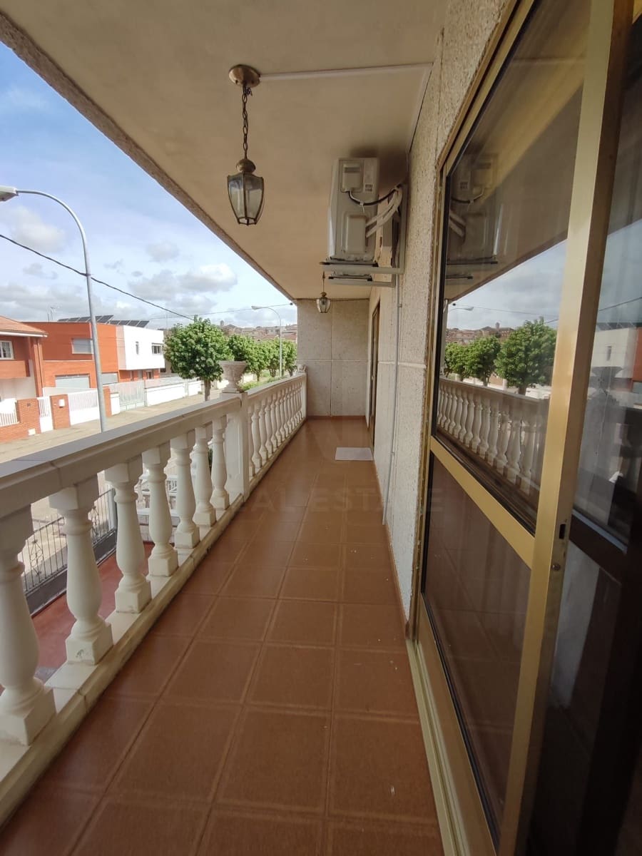 4 soveværelse Villa til salg i Astorga - € 221.900 (Ref: 10020024)