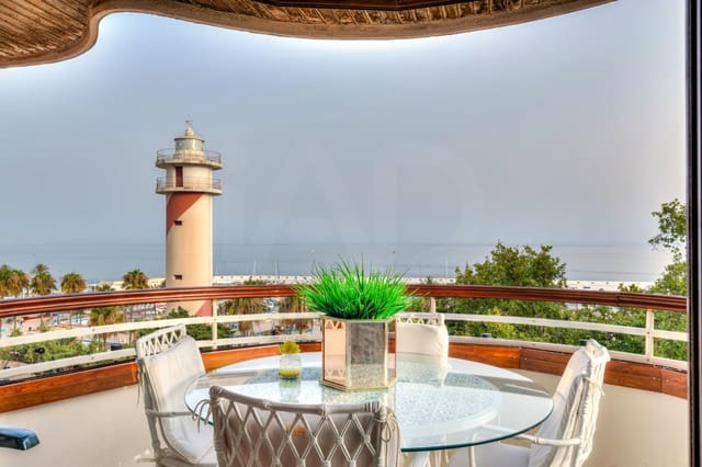 3 camera da letto Appartamento in vendita in Playa Bajadilla - Puertos, Marbella con piscina - 1.470.000 € (Rif: 10020027)