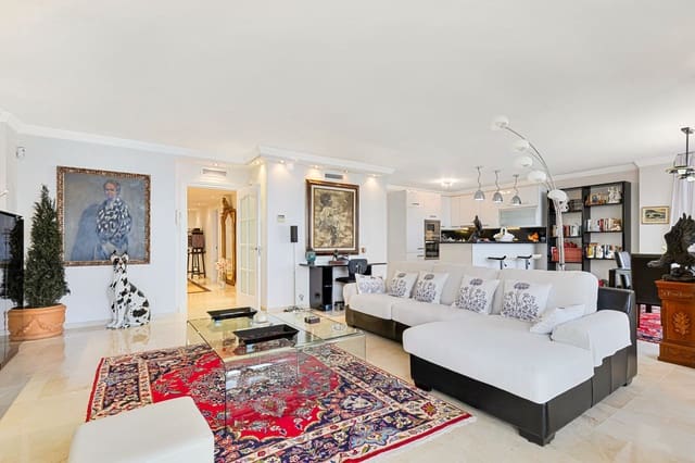 3 camera da letto Appartamento in vendita in Playa Bajadilla - Puertos, Marbella con piscina - 1.470.000 € (Rif: 10020027)