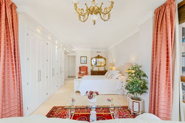 3 camera da letto Appartamento in vendita in Playa Bajadilla - Puertos, Marbella con piscina - 1.470.000 € (Rif: 10020027)