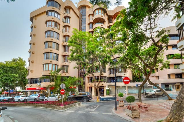 3 camera da letto Appartamento in vendita in Playa Bajadilla - Puertos, Marbella con piscina - 1.470.000 € (Rif: 10020027)