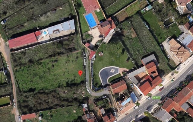 Building Plot for sale in Valverde de la Virgen - € 190,000 (Ref: 10020028)