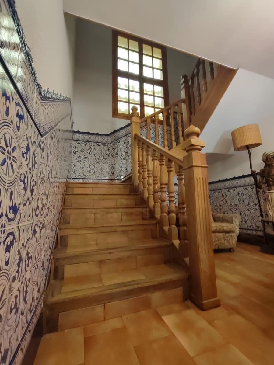 6 bedroom Villa for sale in Astorga with garage - € 260,000 (Ref: 10020029)