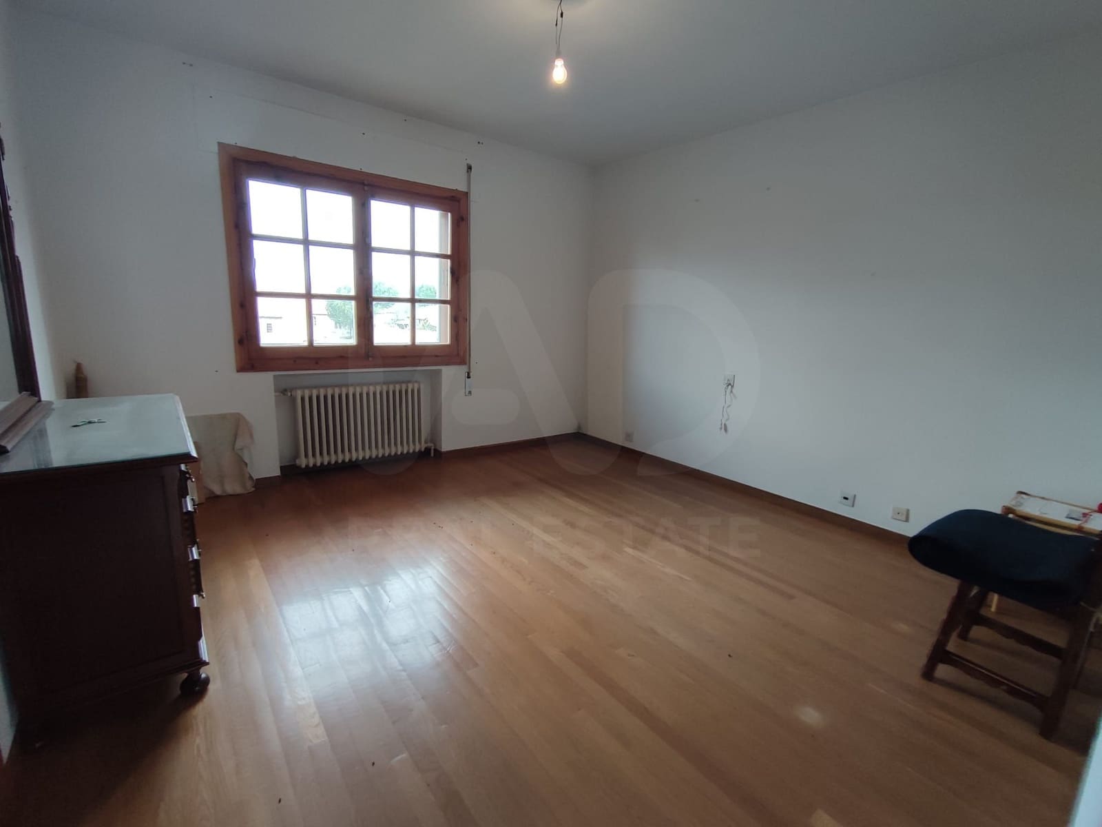 6 bedroom Villa for sale in Astorga with garage - € 260,000 (Ref: 10020029)