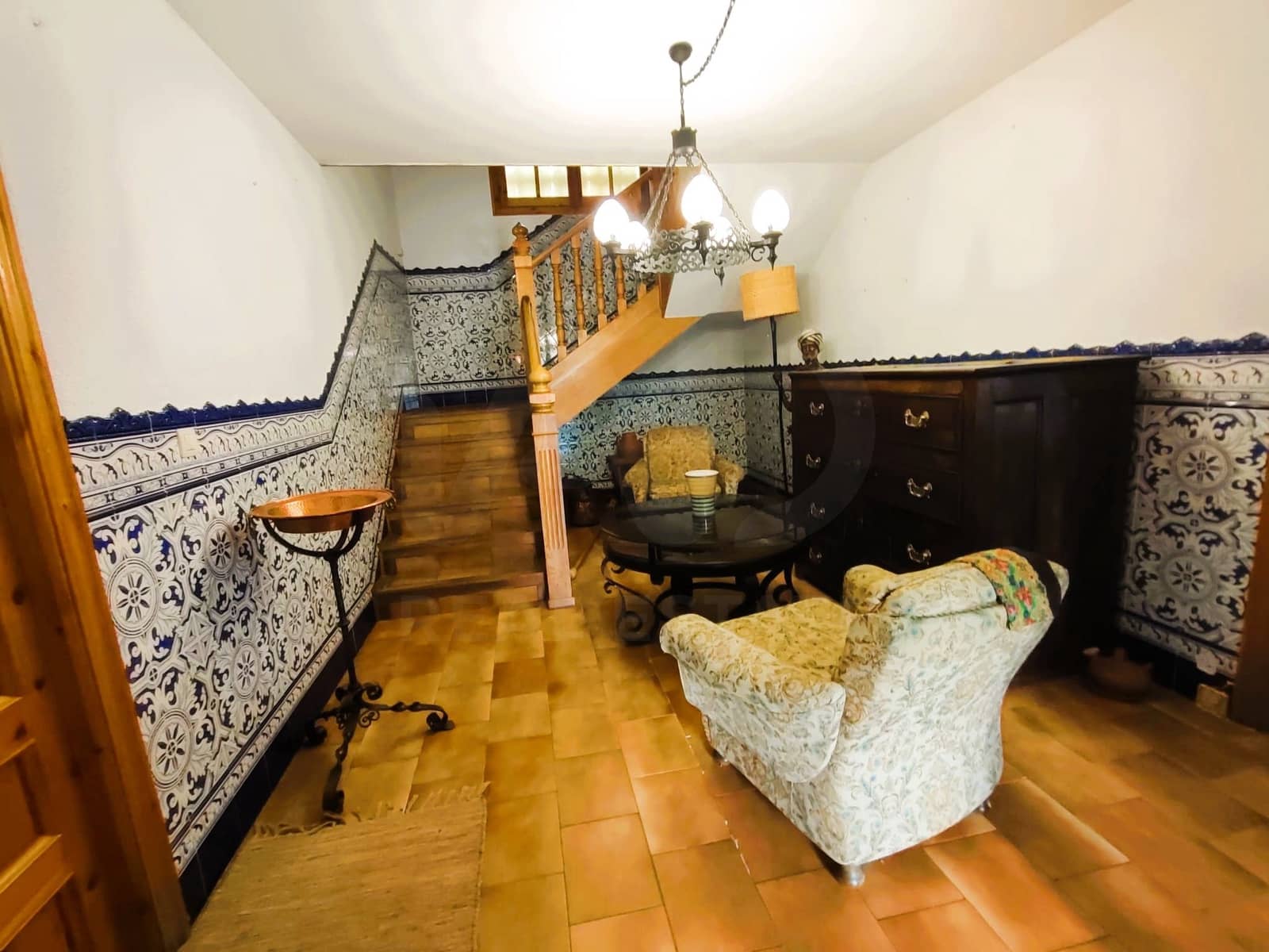 6 bedroom Villa for sale in Astorga with garage - € 260,000 (Ref: 10020029)