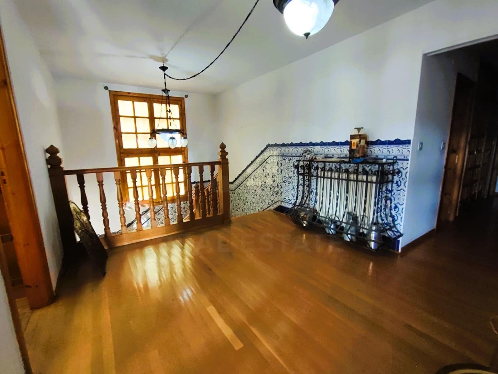 6 bedroom Villa for sale in Astorga with garage - € 260,000 (Ref: 10020029)