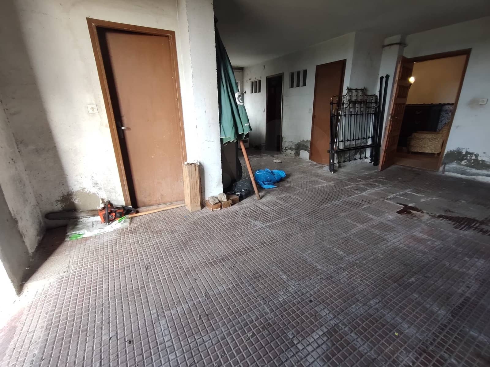 6 bedroom Villa for sale in Astorga with garage - € 260,000 (Ref: 10020029)