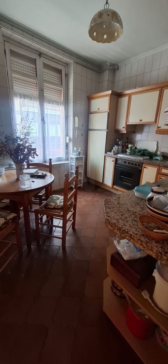 Kaupallinen myytävänä paikassa Villarejo de Orbigo - 119 000 € (Ref: 10020030)
