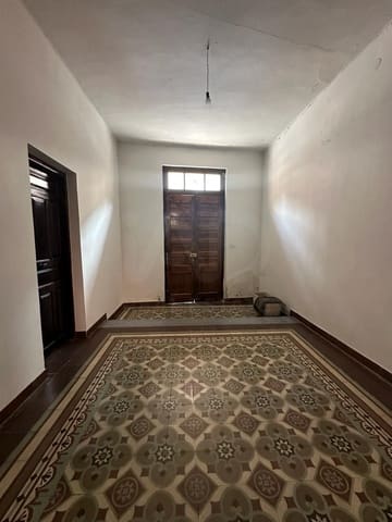 Kaupallinen myytävänä paikassa Veguellina de Orbigo, Villarejo de Orbigo - 119 000 € (Ref: 10020030)