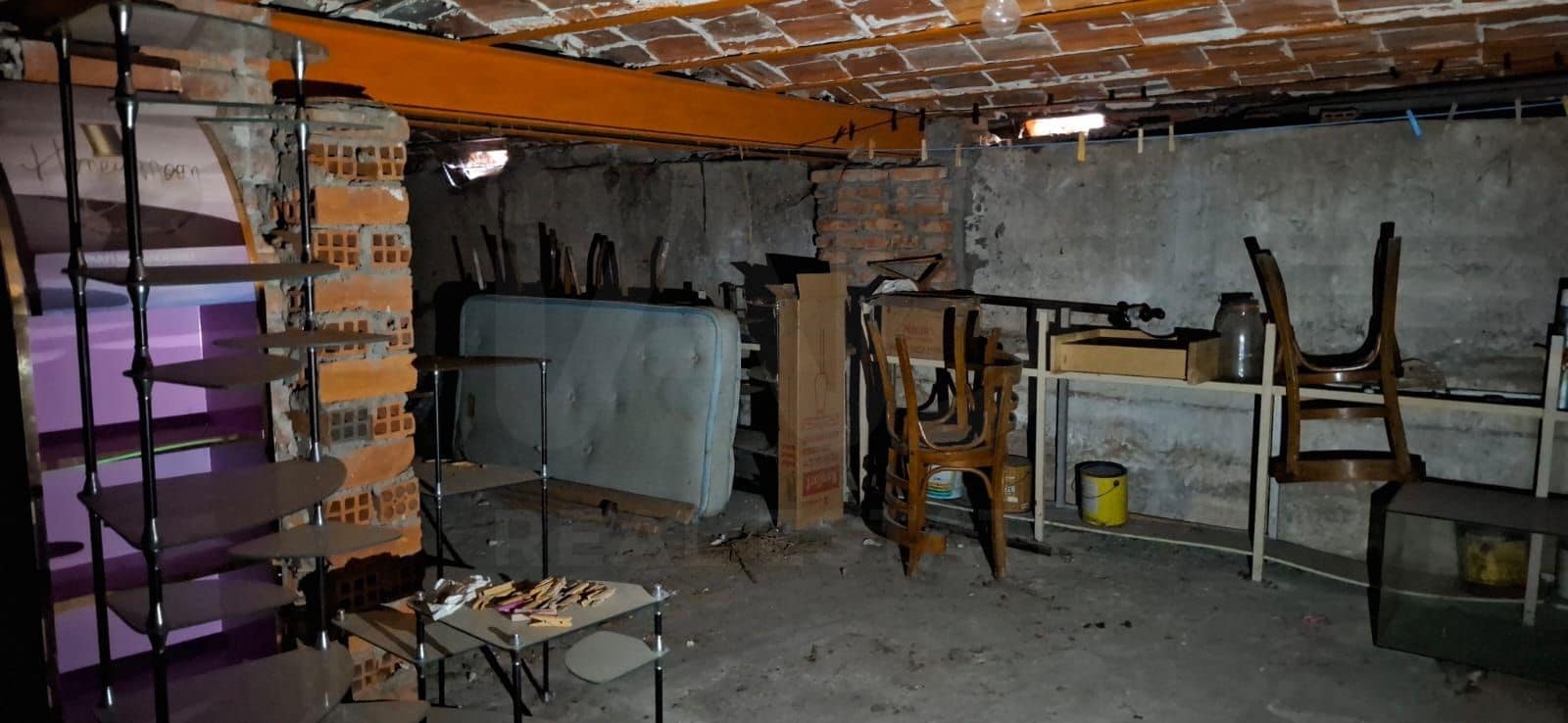 Kaupallinen myytävänä paikassa Villarejo de Orbigo - 119 000 € (Ref: 10020030)